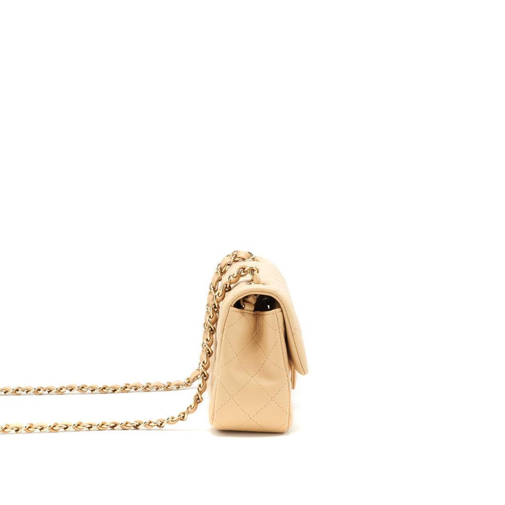 chanel-22c-mini-rectangular-flap-bag-lambskin-beige-lghw