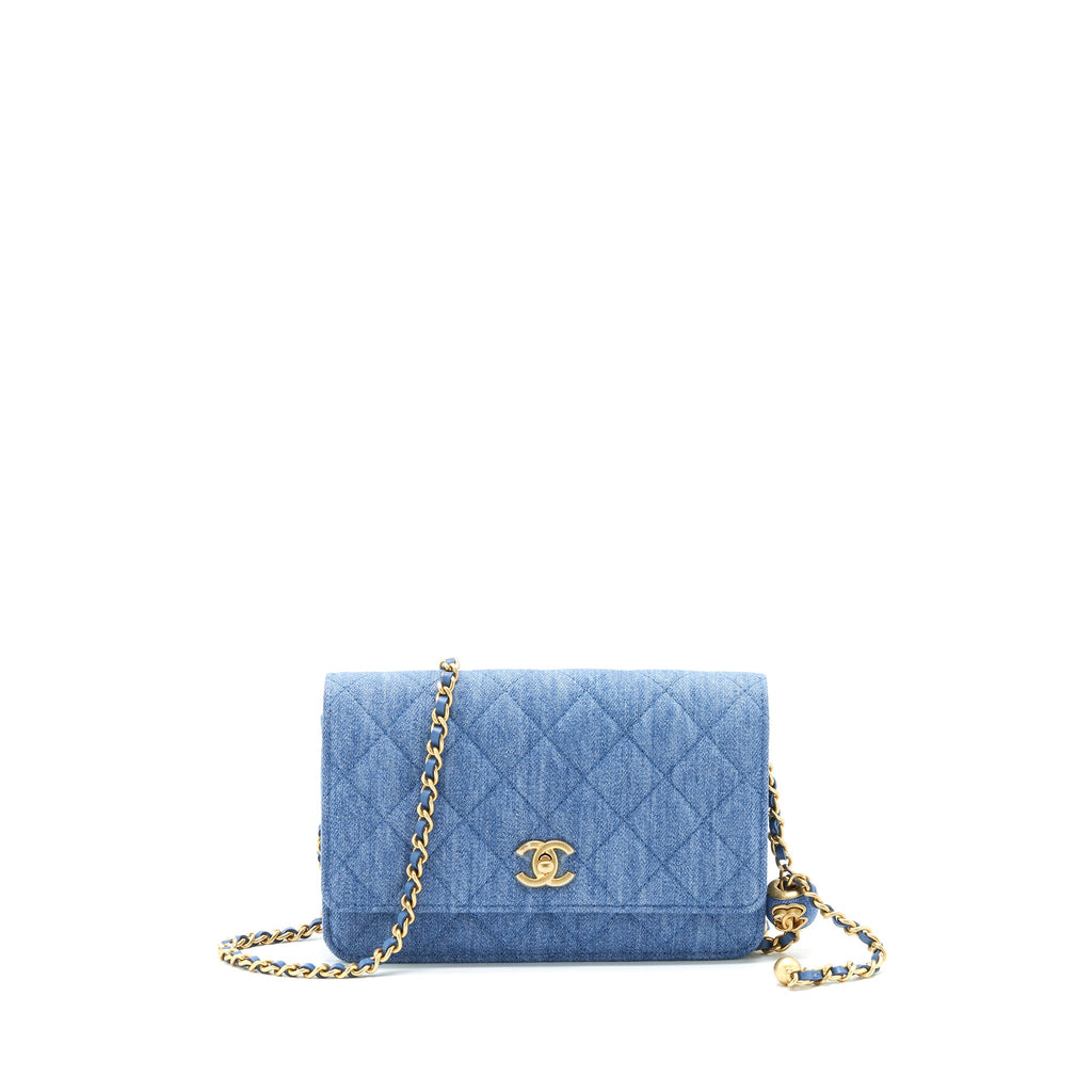 chanel-22c-pearl-crush-wallet-on-chain-denim-ghw