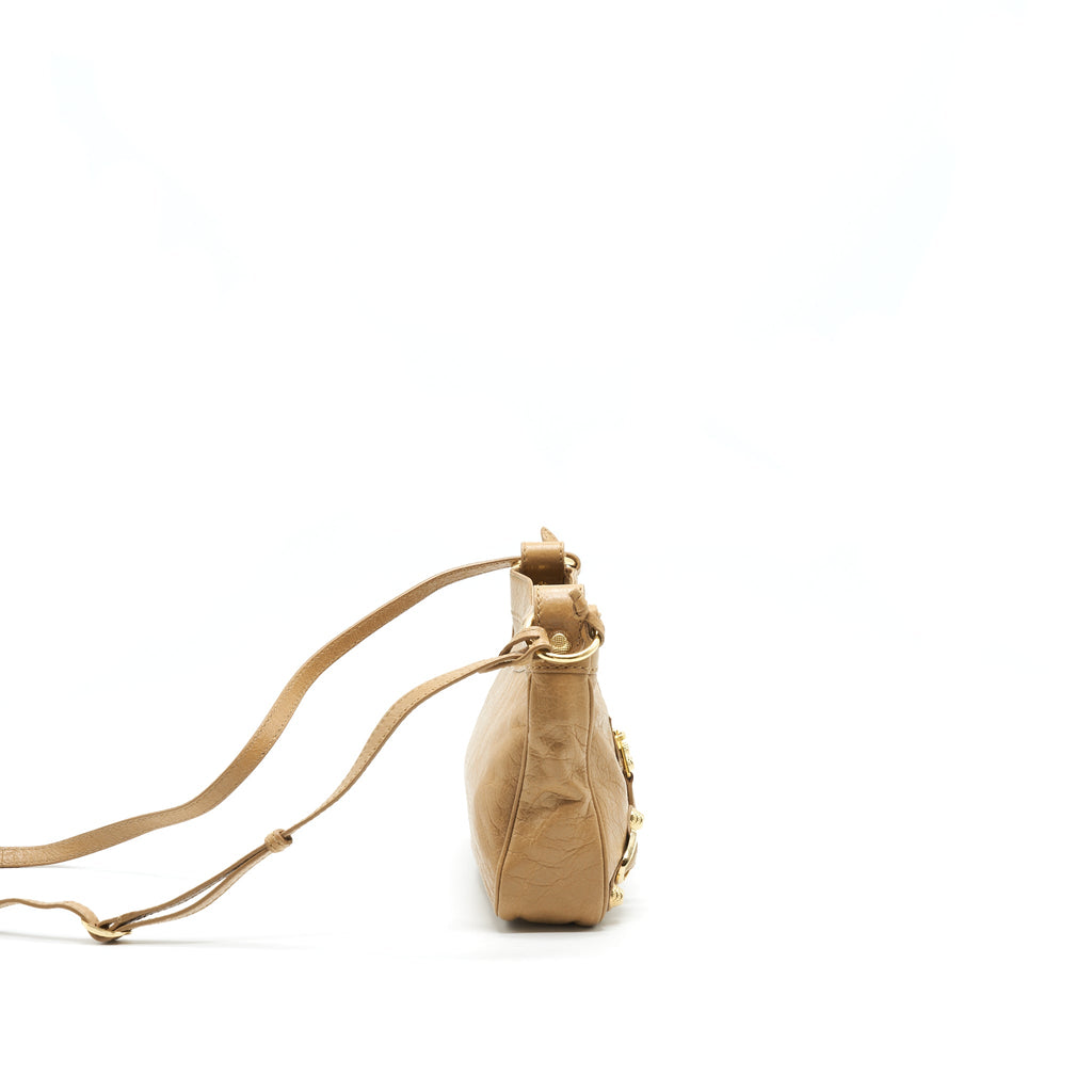 balenciaga-giant-hip-bag-in-beige