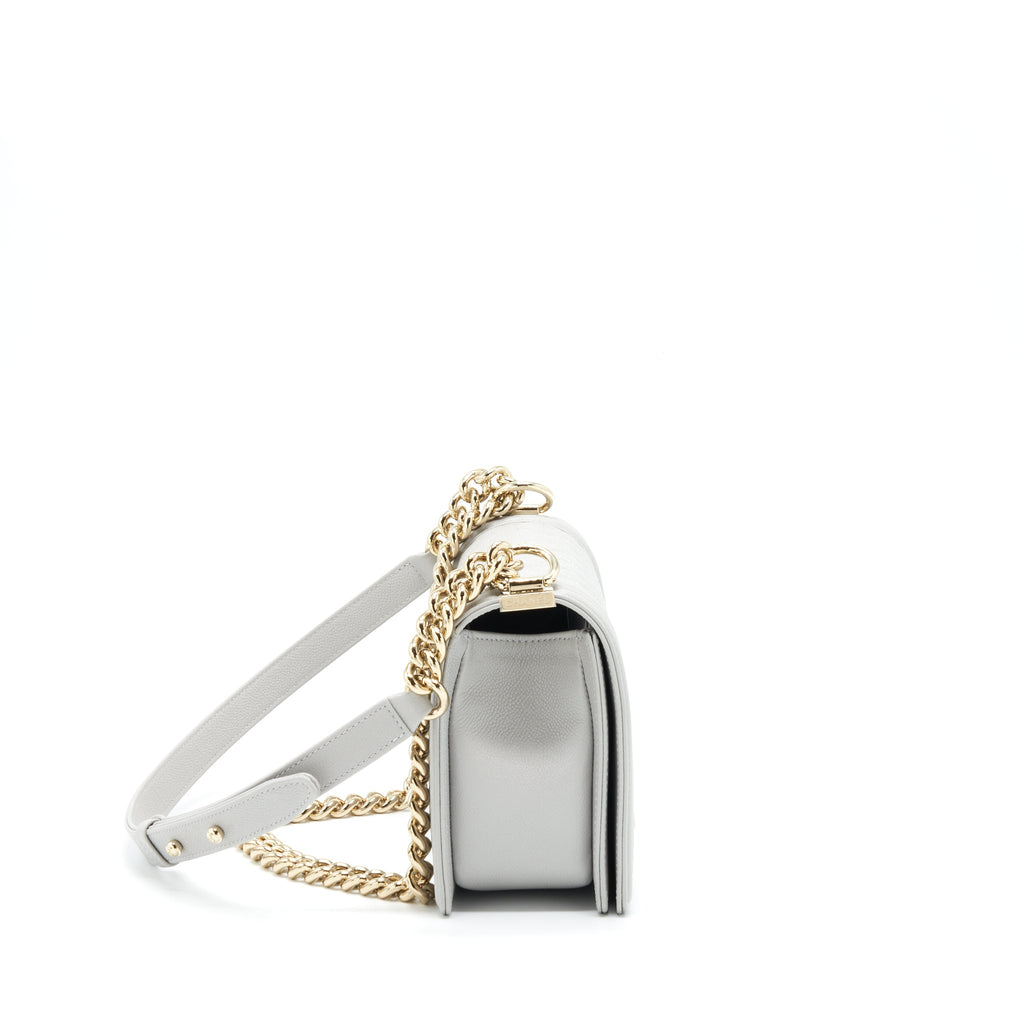 chanel-medium-boy-bag-caviar-light-grey-shw-microchip
