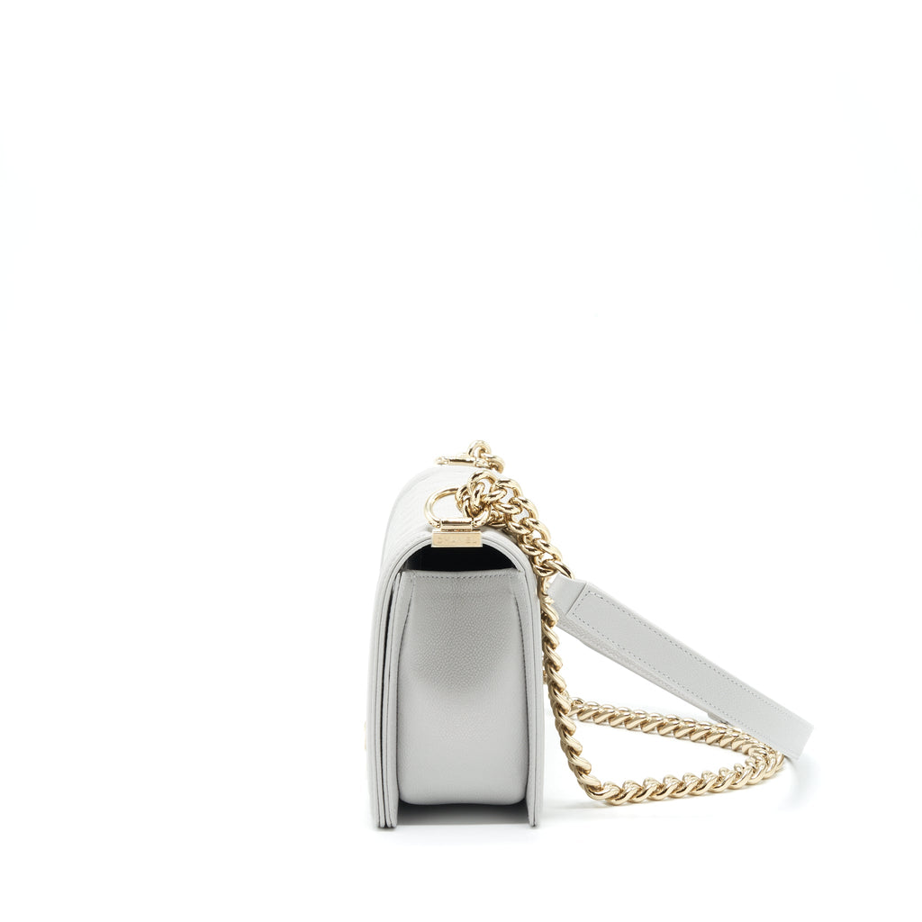 chanel-medium-boy-bag-caviar-light-grey-shw-microchip