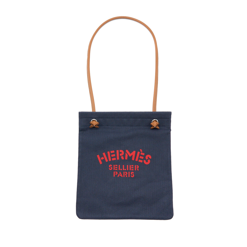 hermes-aline-grooming-bag-navy