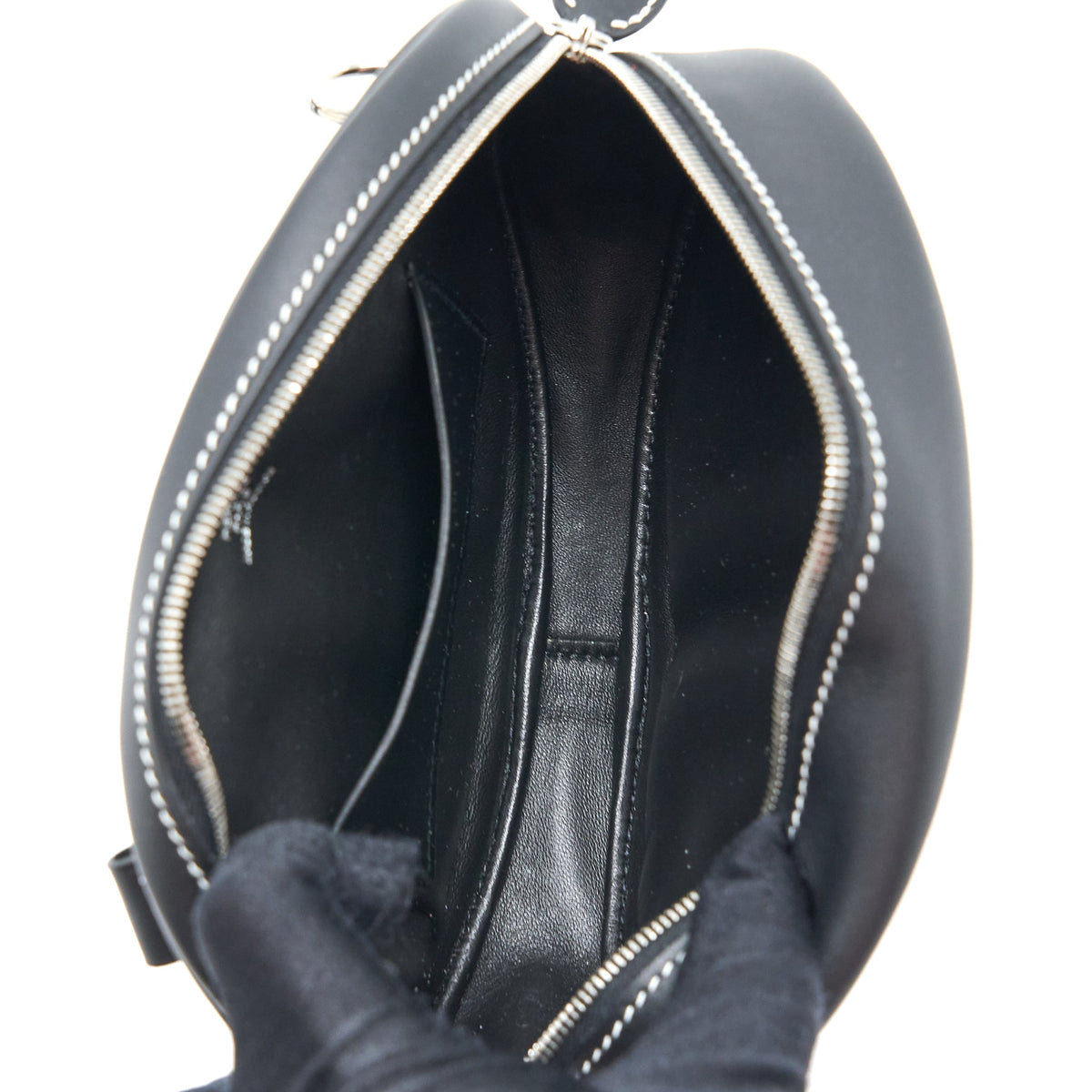 hermes-in-the-loop-swift-black-stamp-z