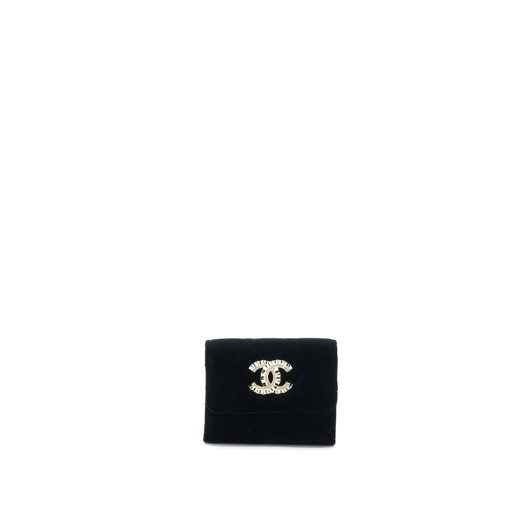 chanel-21a-flap-card-holder-velvet-black-lghw