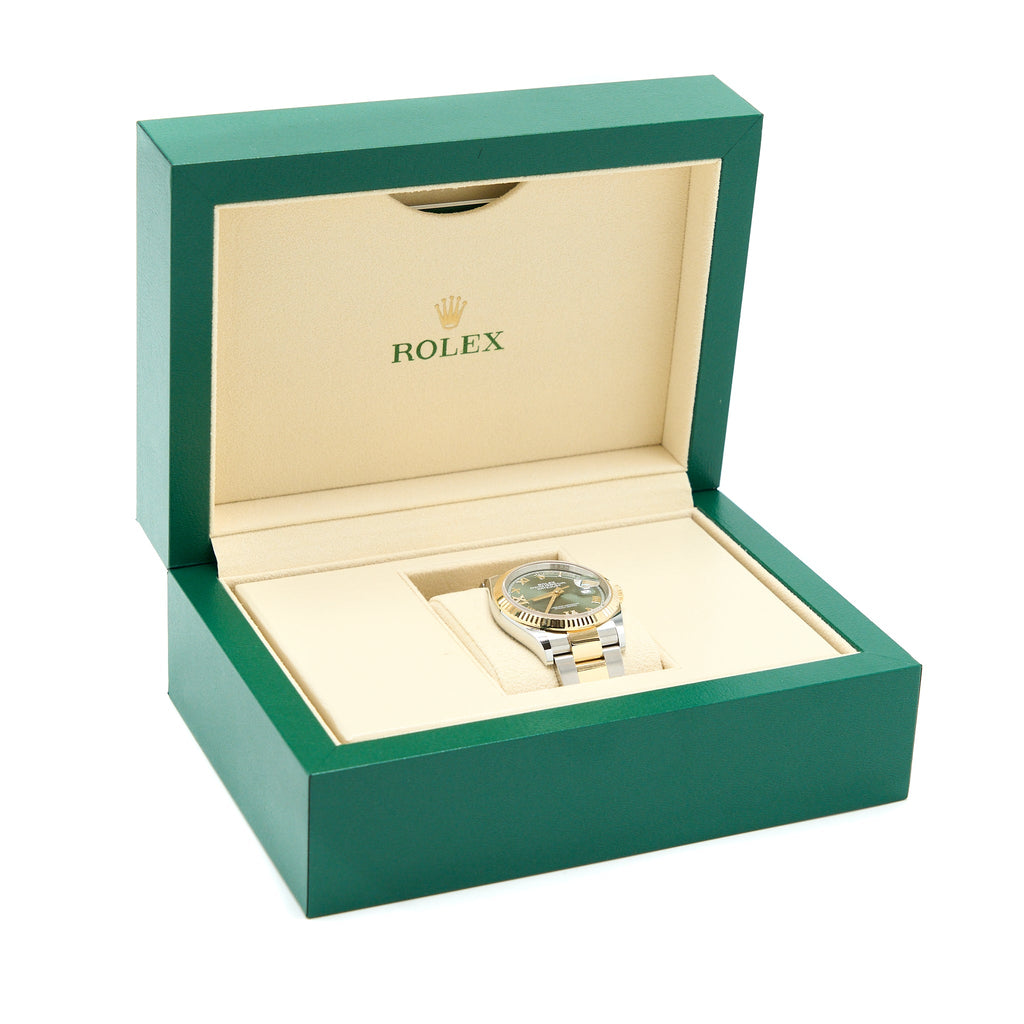 rolex-datejust-36-oyster-perpetual-yellow-gold-features-and-olive-green-diamond-set-oyster-bracelet-m-126233-0026