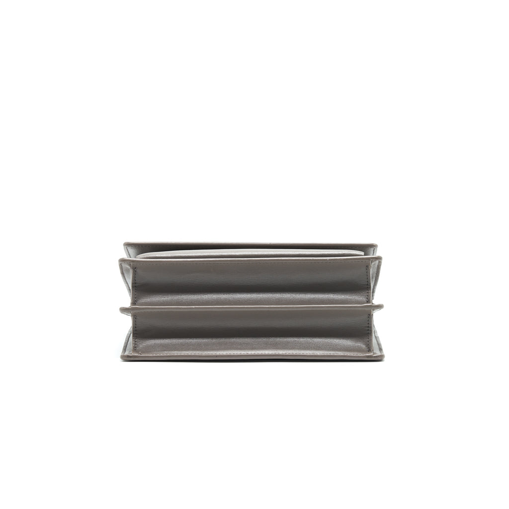 saint-laurent-sunset-bag-grey-shw