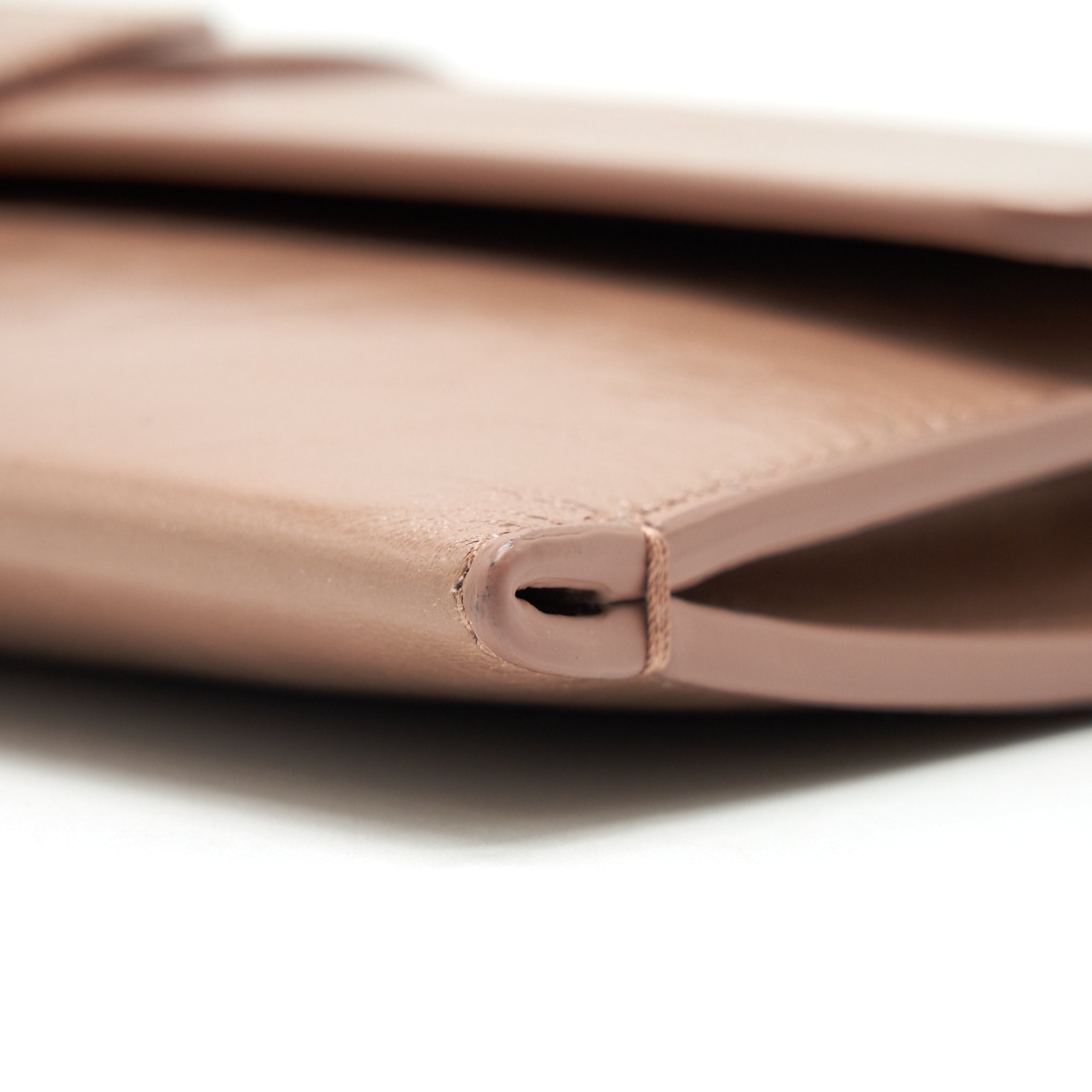 dior-30-montaigne-leather-clutch-bag-with-chain