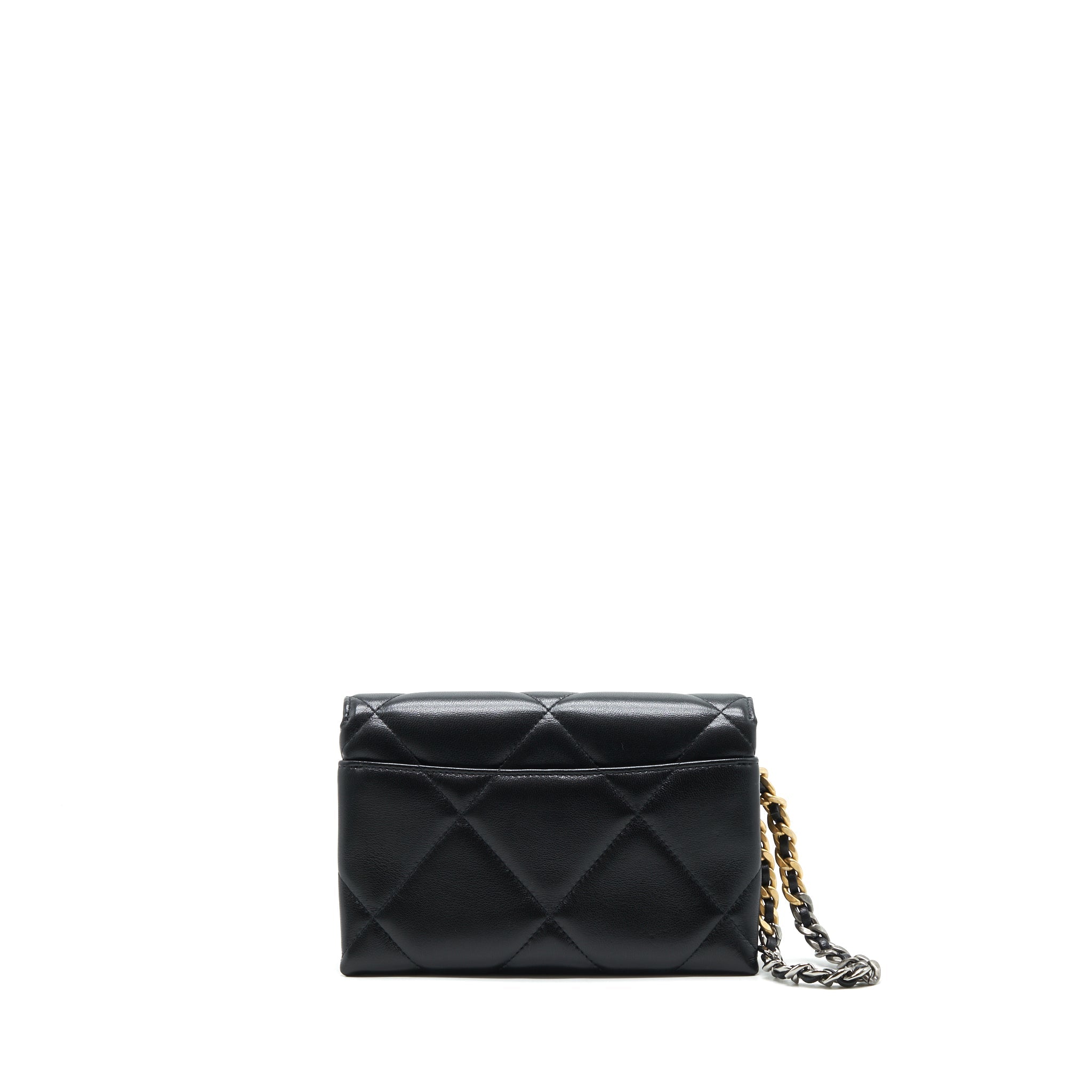 chanel-19-flap-bag-small-ghw