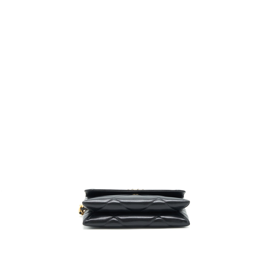 chanel-19-flap-bag-small-ghw