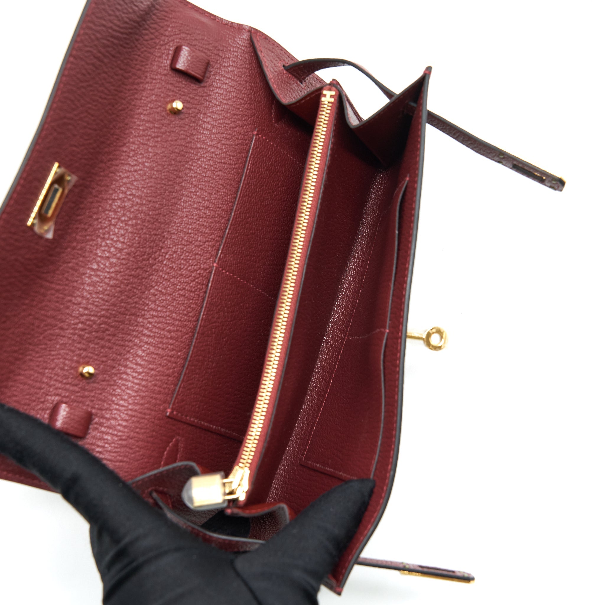 hermes-kelly-to-go-chevron-mysore-55-rouge-h-ghw-stamp-z