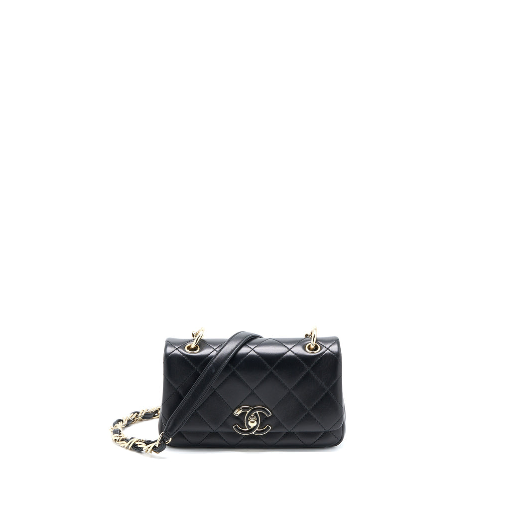 chanel-enamel-cc-logo-quilted-rectangular-flap-bag-lambskin-black-lghw