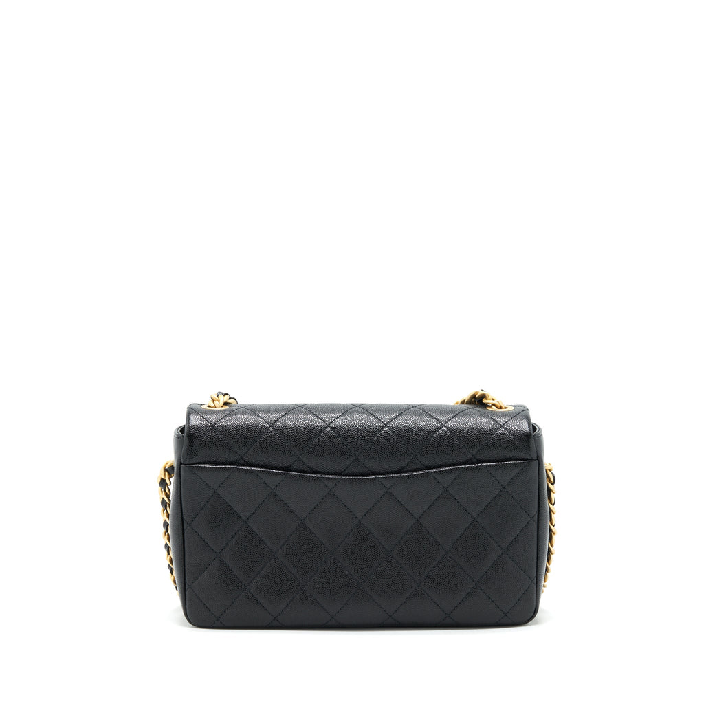 chanel-seasonal-flap-bag-caviar-black-ghw