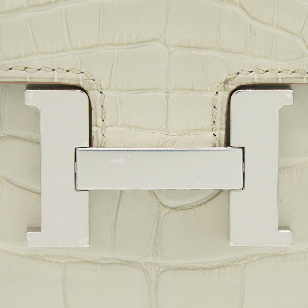 hermes-constance-to-go-matte-alligator-8l-beton-shw-stamp-u