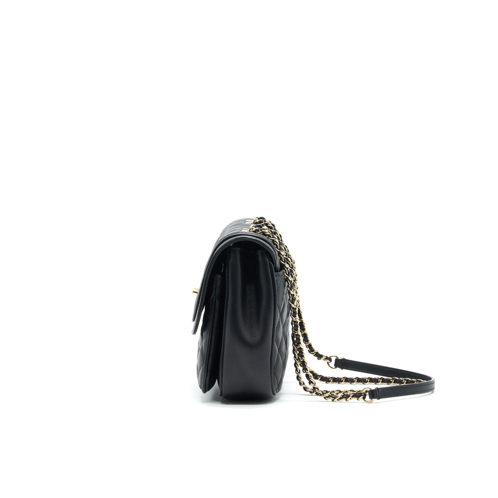 chanel-square-flap-bag-lambskin-in-black-ghw