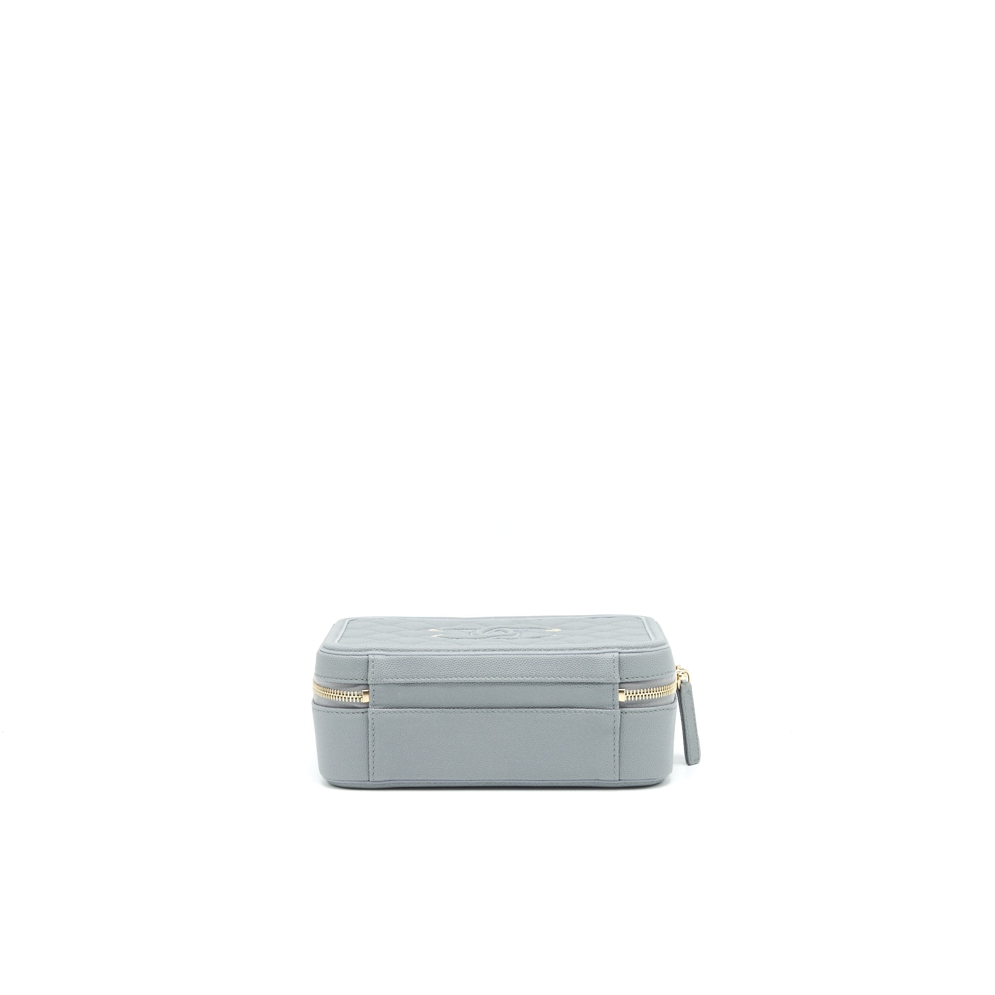 chanel-cc-filigree-vanity-case-grey-lghw