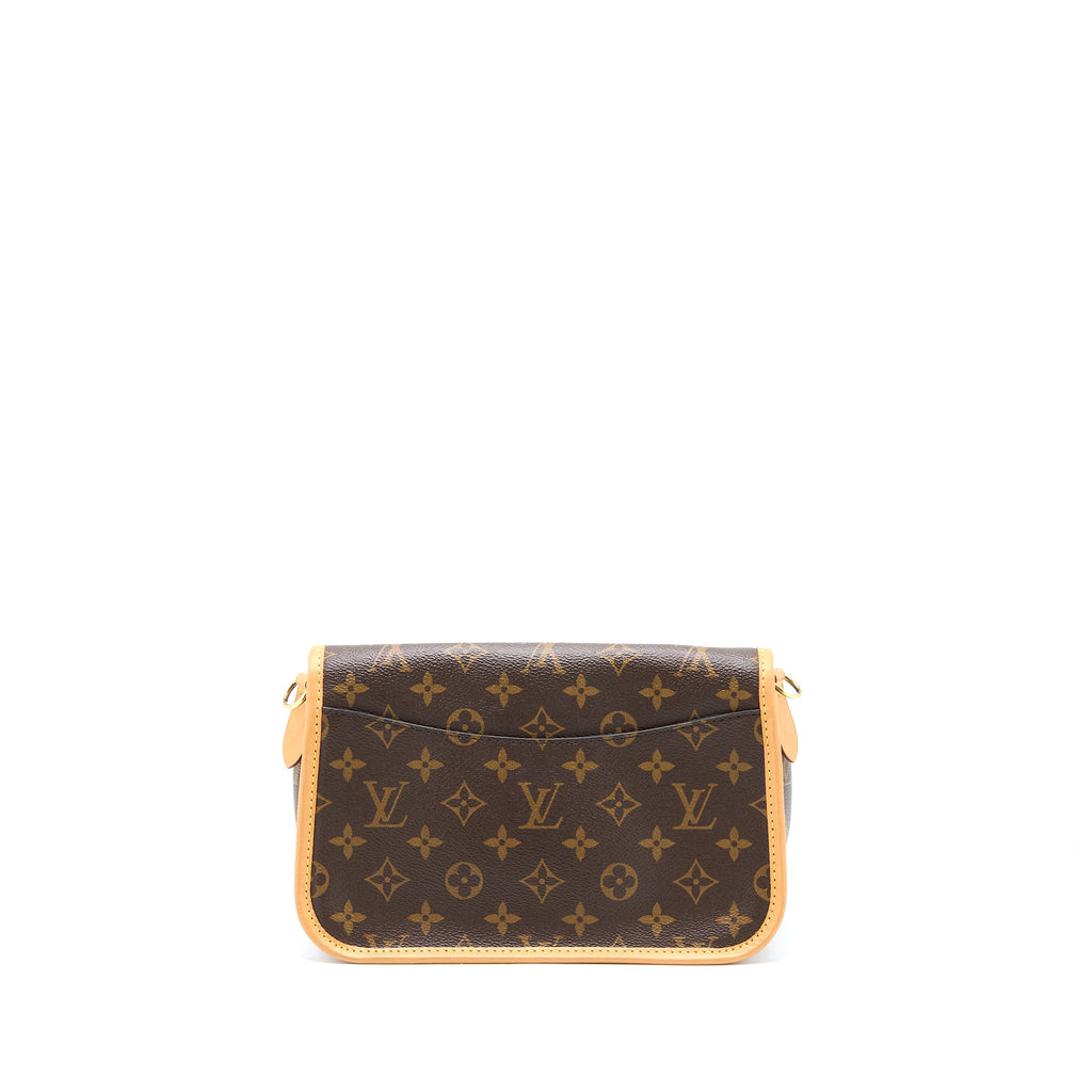 louis-vuitton-diane-bag-monogram-canvas-black-strap-ghw-new-version
