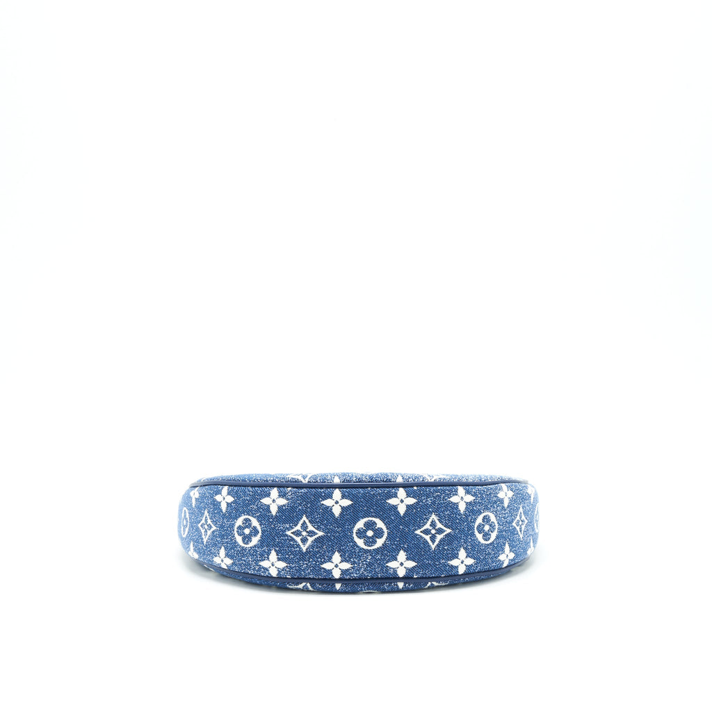 louis-vuitton-loop-bag-denim-blue-ghw