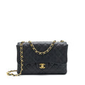 chanel-jumbo-single-flap-caviar-black-ghw