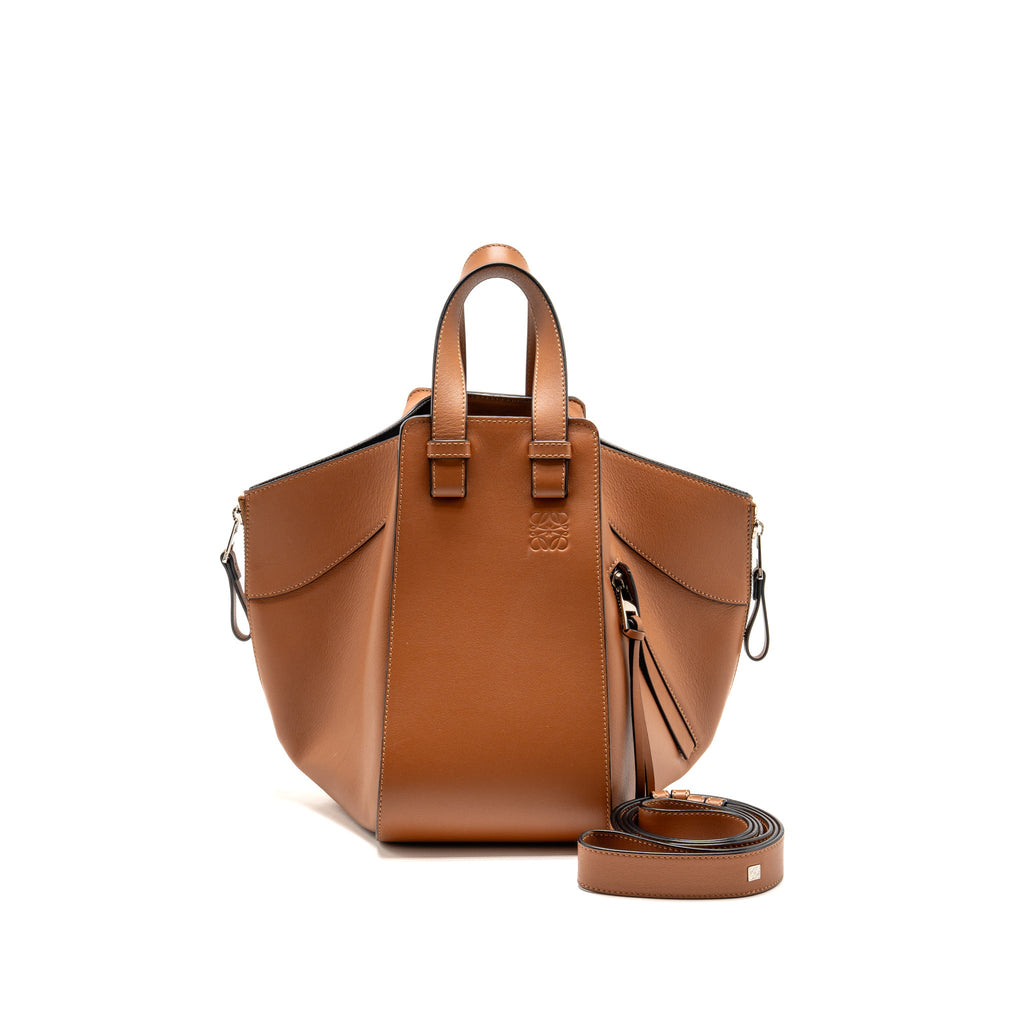 loewe-small-hammock-bag-classic-calfskin-tan-shw