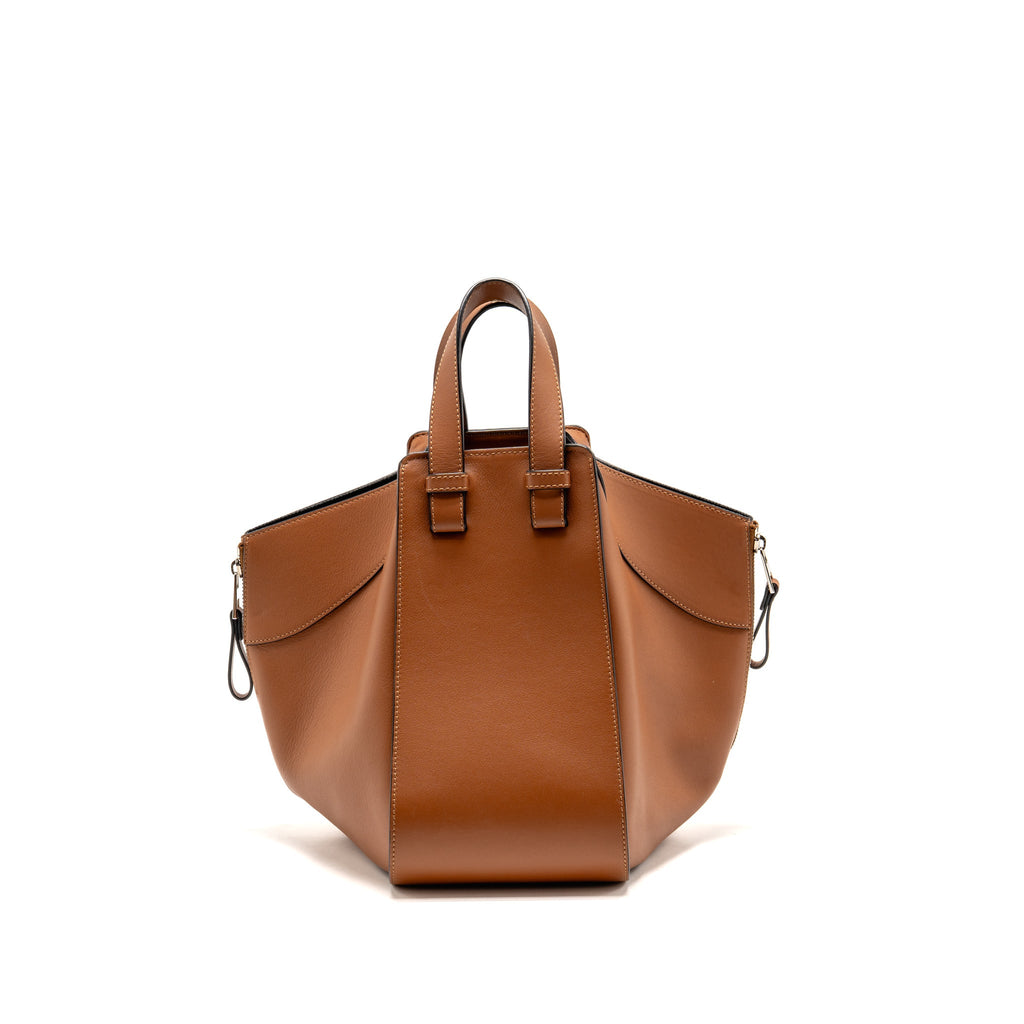 loewe-small-hammock-bag-classic-calfskin-tan-shw