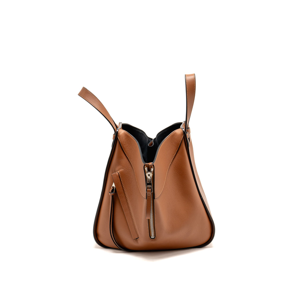 loewe-small-hammock-bag-classic-calfskin-tan-shw