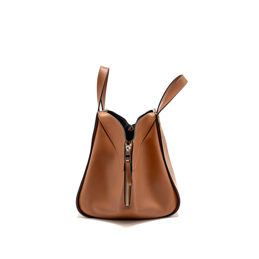 loewe-small-hammock-bag-classic-calfskin-tan-shw
