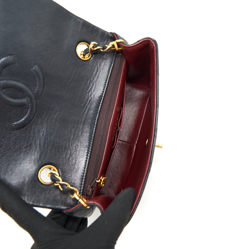chanel-vintage-small-flap-bag-lambskin-black-ghw