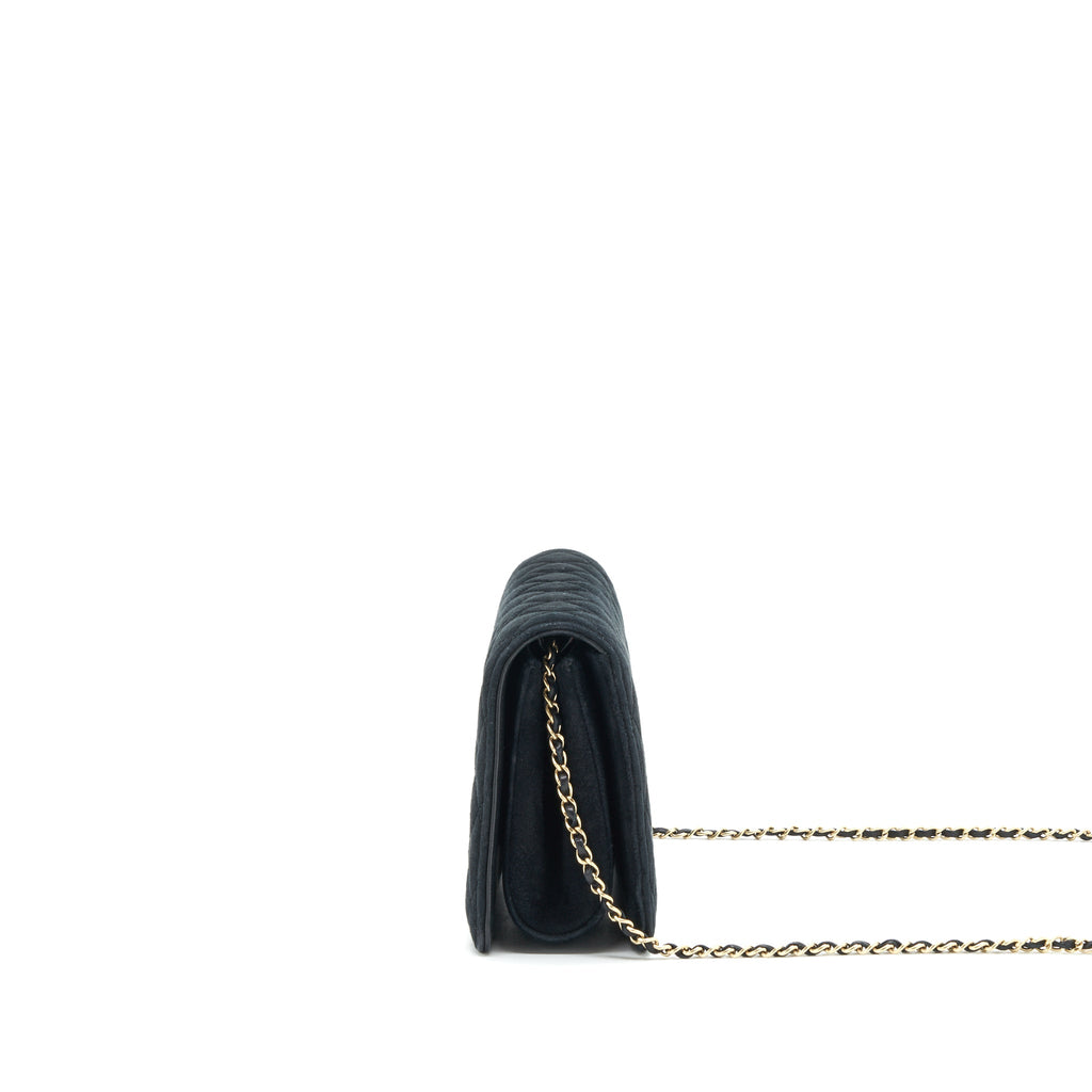 chanel-quilted-velvet-cc-logo-flap-bag-black-lghw
