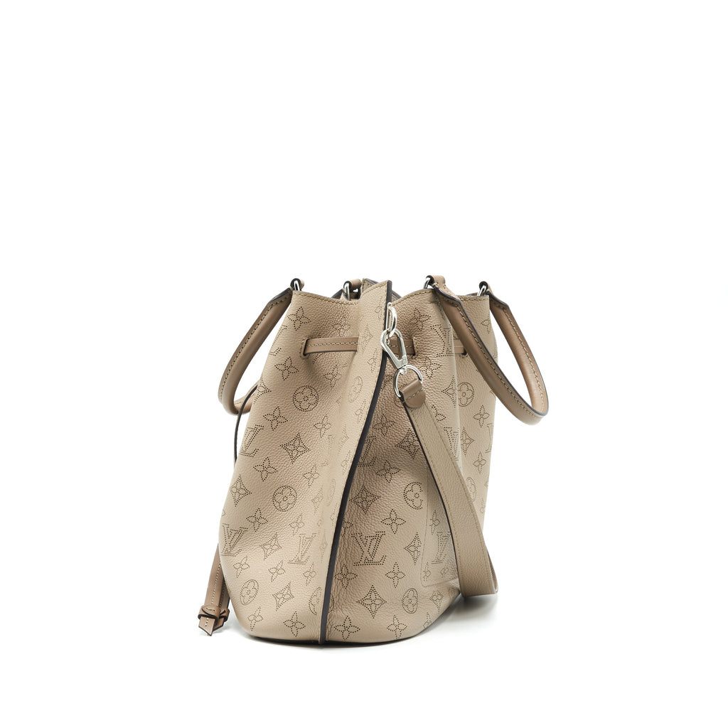 copy-of-louis-vuitton-girolata-mahina-tote-bag-grey