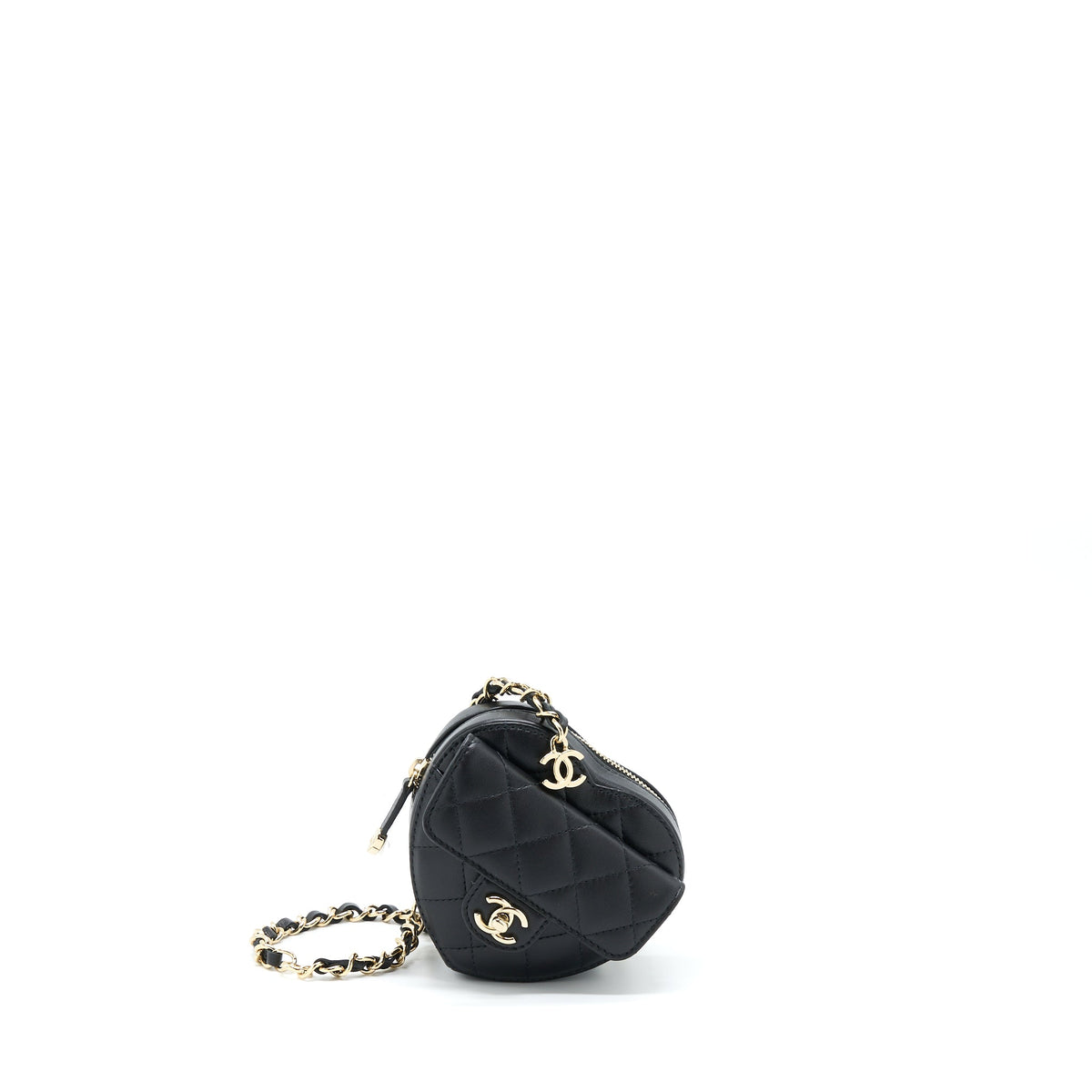 chanel-22s-heart-belt-bag-lambskin-black-lghw-5