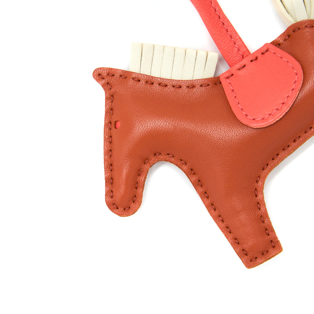hermes-rodeo-pm-bag-charm-cornaline-craie-rose-texas-1