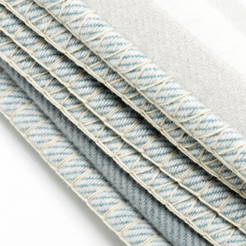 hermes-ithaque-blanket-wool-cashmere-gris-perle-5