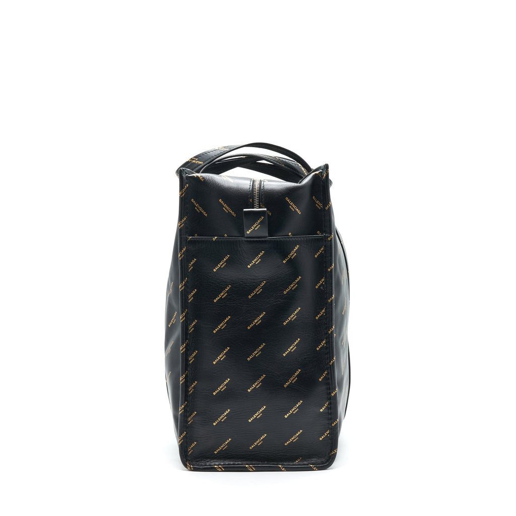 balenciaga-logo-printed-bazar-shopper-m-leather-bag