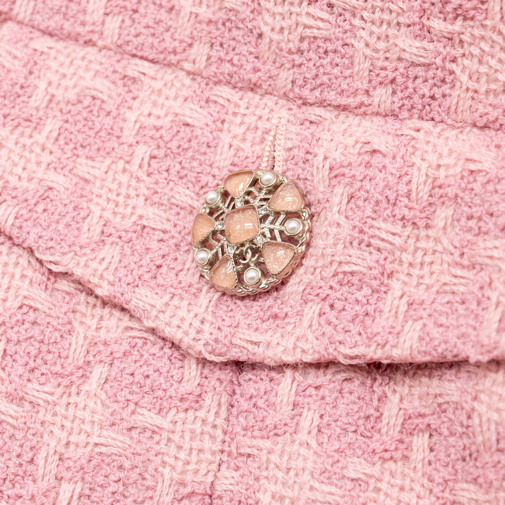 chanel-size-34-19b-detailed-button-jacket-wool-pink