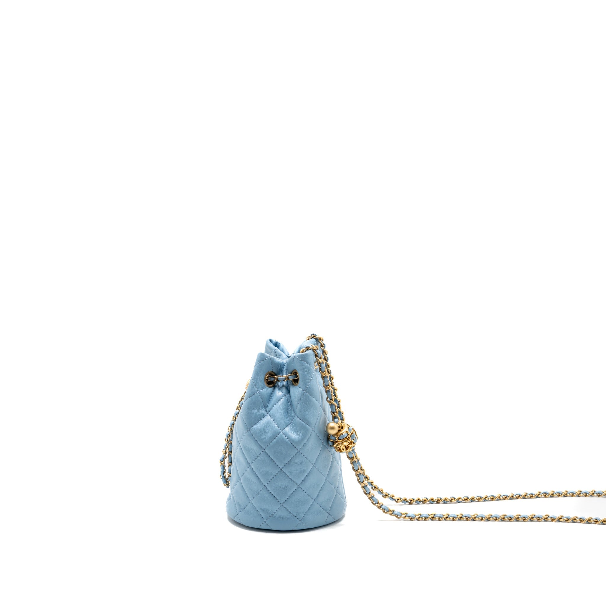 chanel-22s-pearl-crush-bucket-bag-lambskin-blue-ghw-microchip