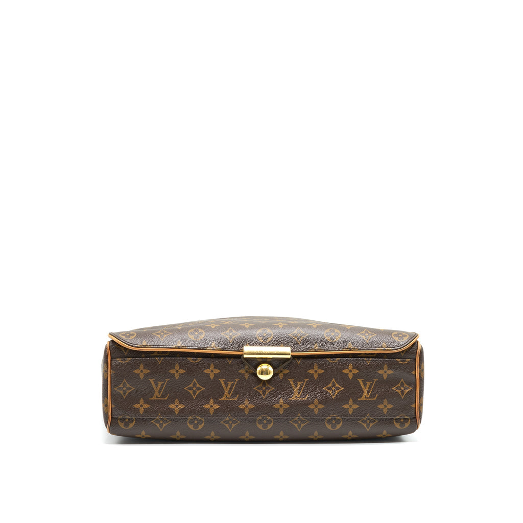 louis-vuitton-monogram-canvas-valmy-shoulder-bag