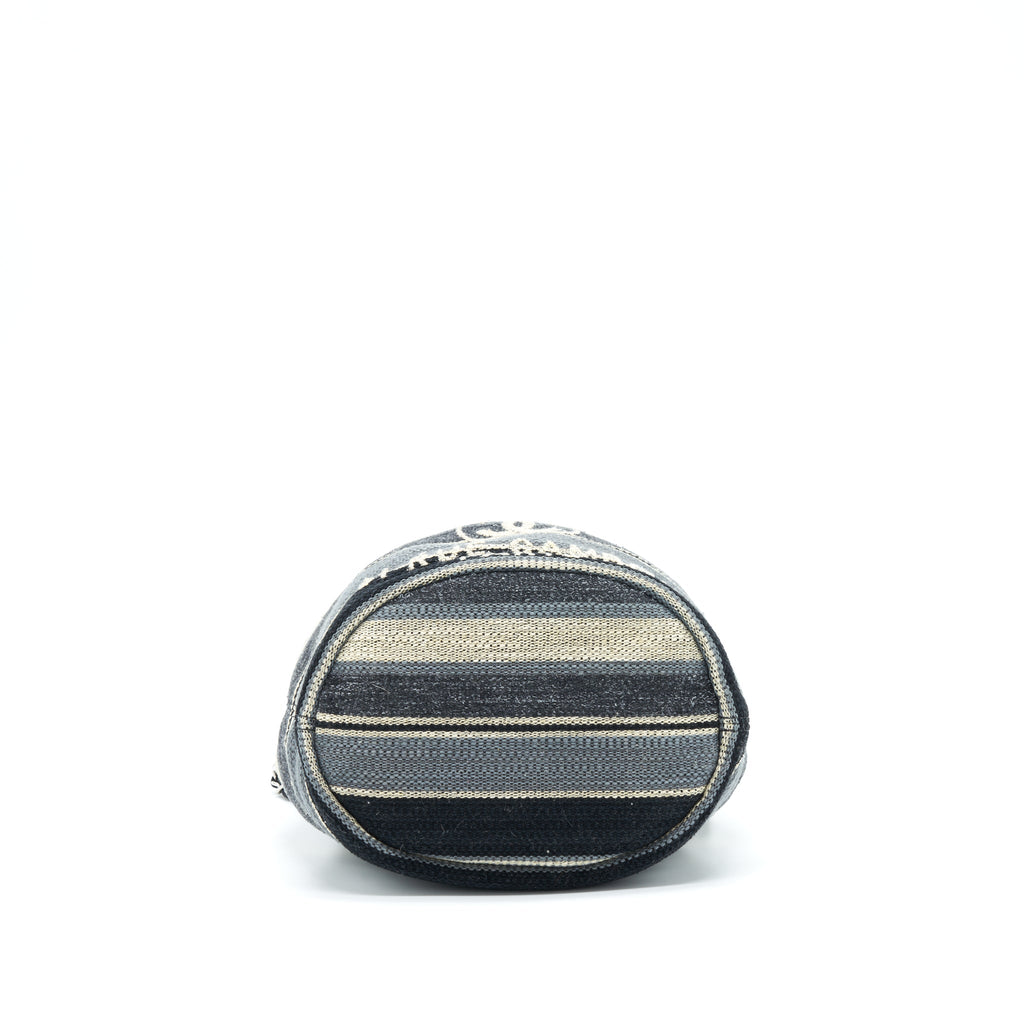 chanel-rue-camborne-bucket-bag-fabric-multicolour-shw