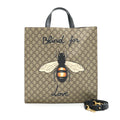 gucci-supreme-canvas-with-bee-tote-bag