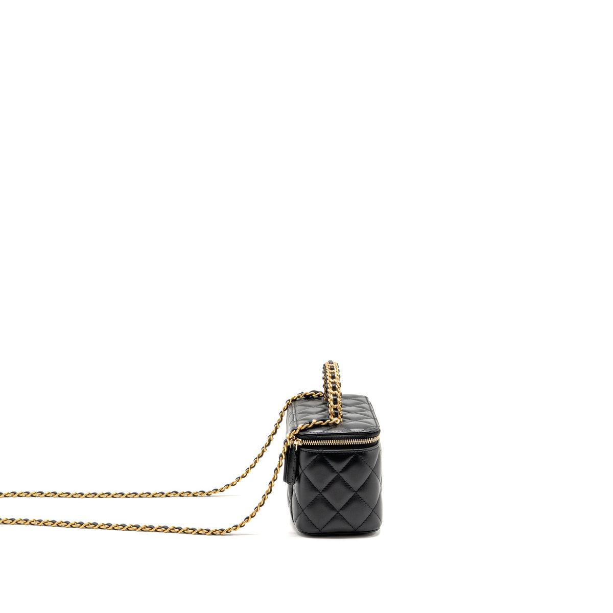22-chanel-top-handle-long-vanity-lambskin-re-done
