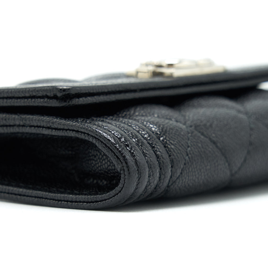 chanel-boy-card-holder-caviar-black-shw