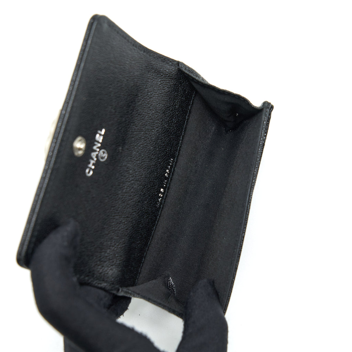chanel-boy-card-holder-caviar-black-shw
