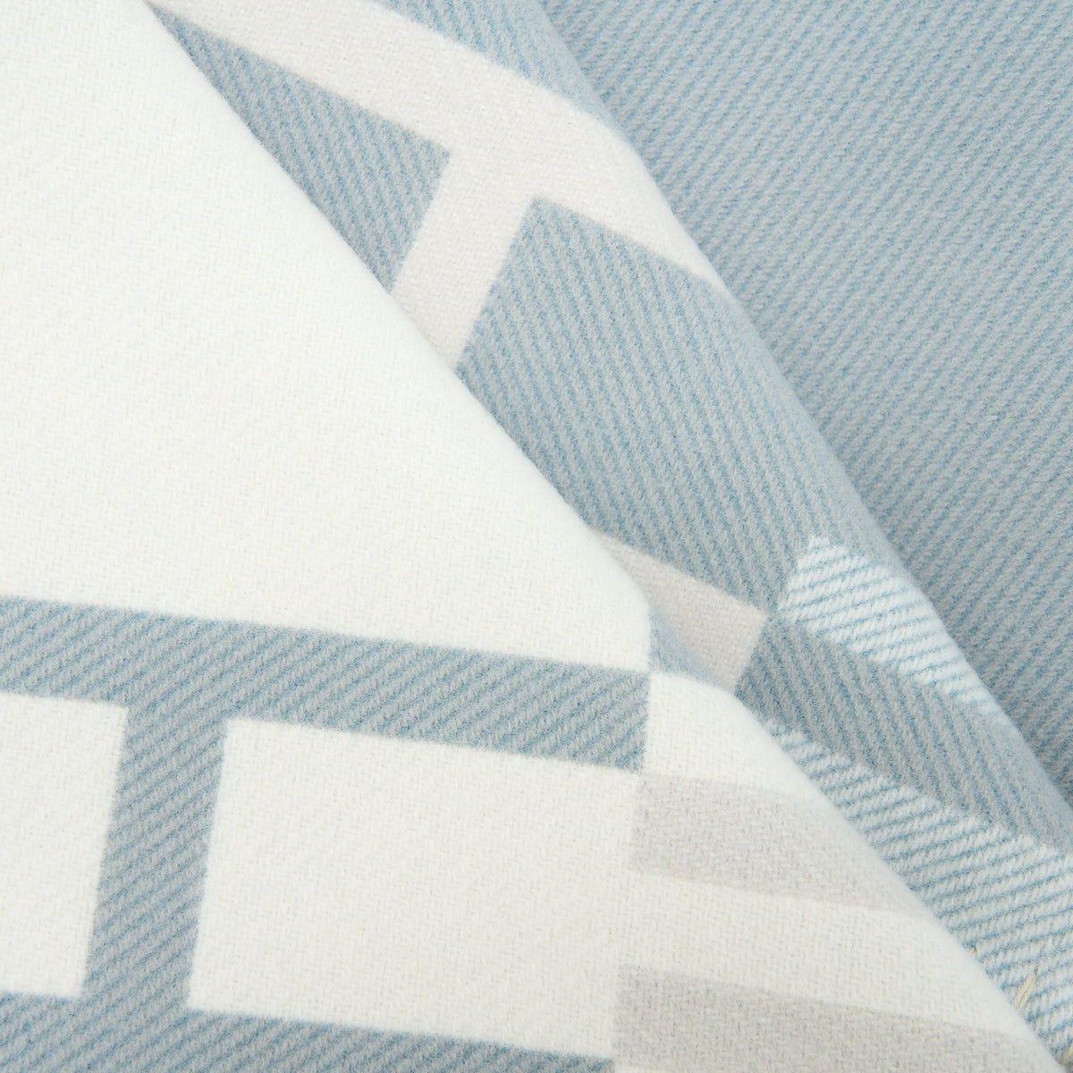 hermes-ithaque-blanket-gris-perle