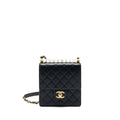 chanel-limitation-pearl-flap-bag-goatskin-black-ghw