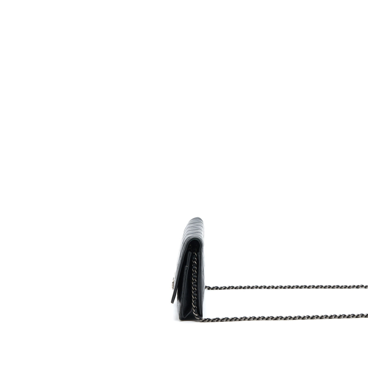 chanel-boy-wallet-on-chain-lambskin-black-shw