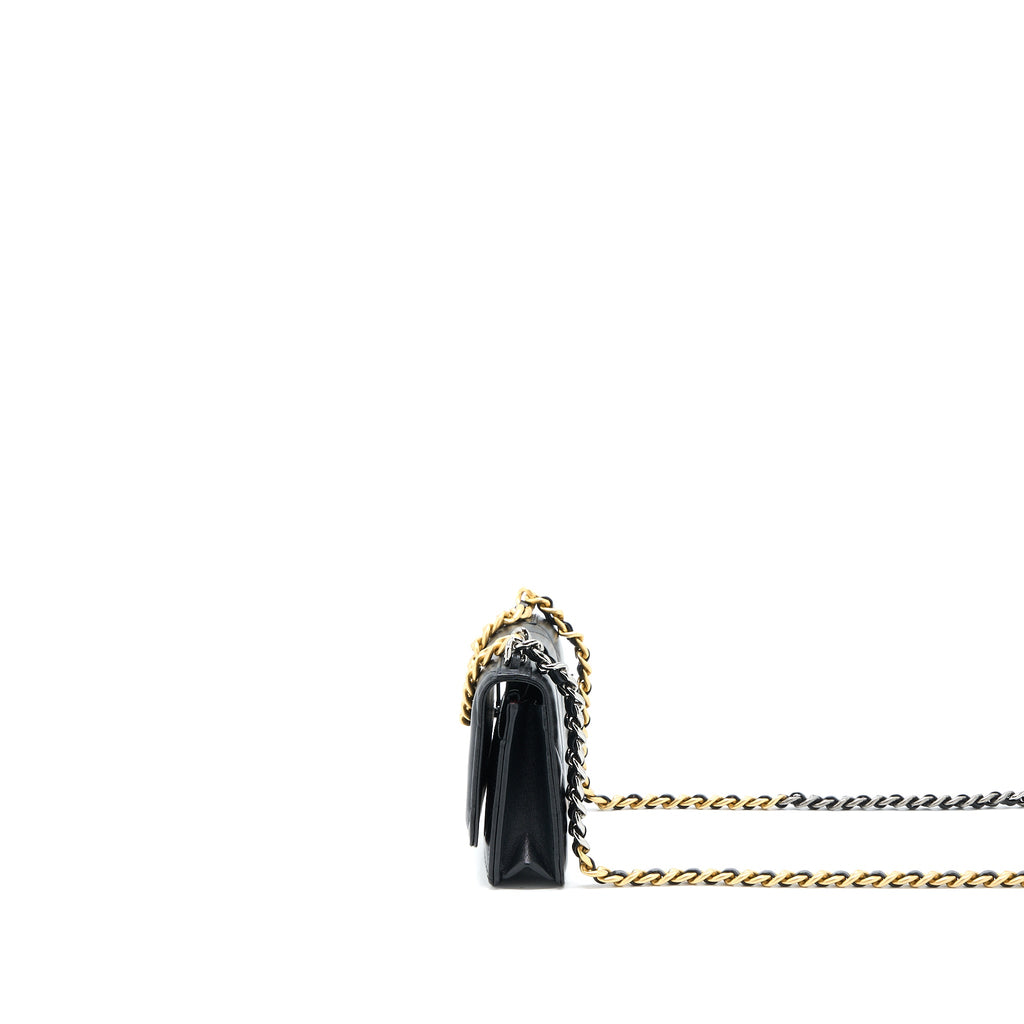 chanel-19-wallet-on-chain-lambskin-black-multicolour-hardware-microchip
