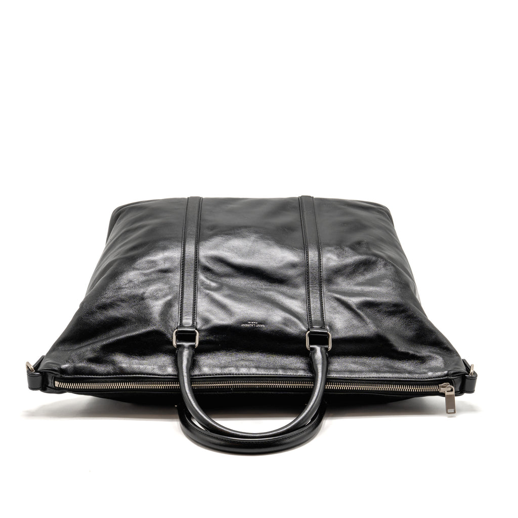 saint-laurent-ysl-sac-de-jour-duffle-tote-bag-smooth-leather-black-shw