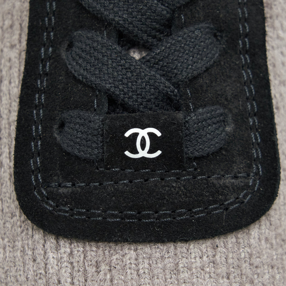 chanel-size-37-women-s-sneakers-grey-black