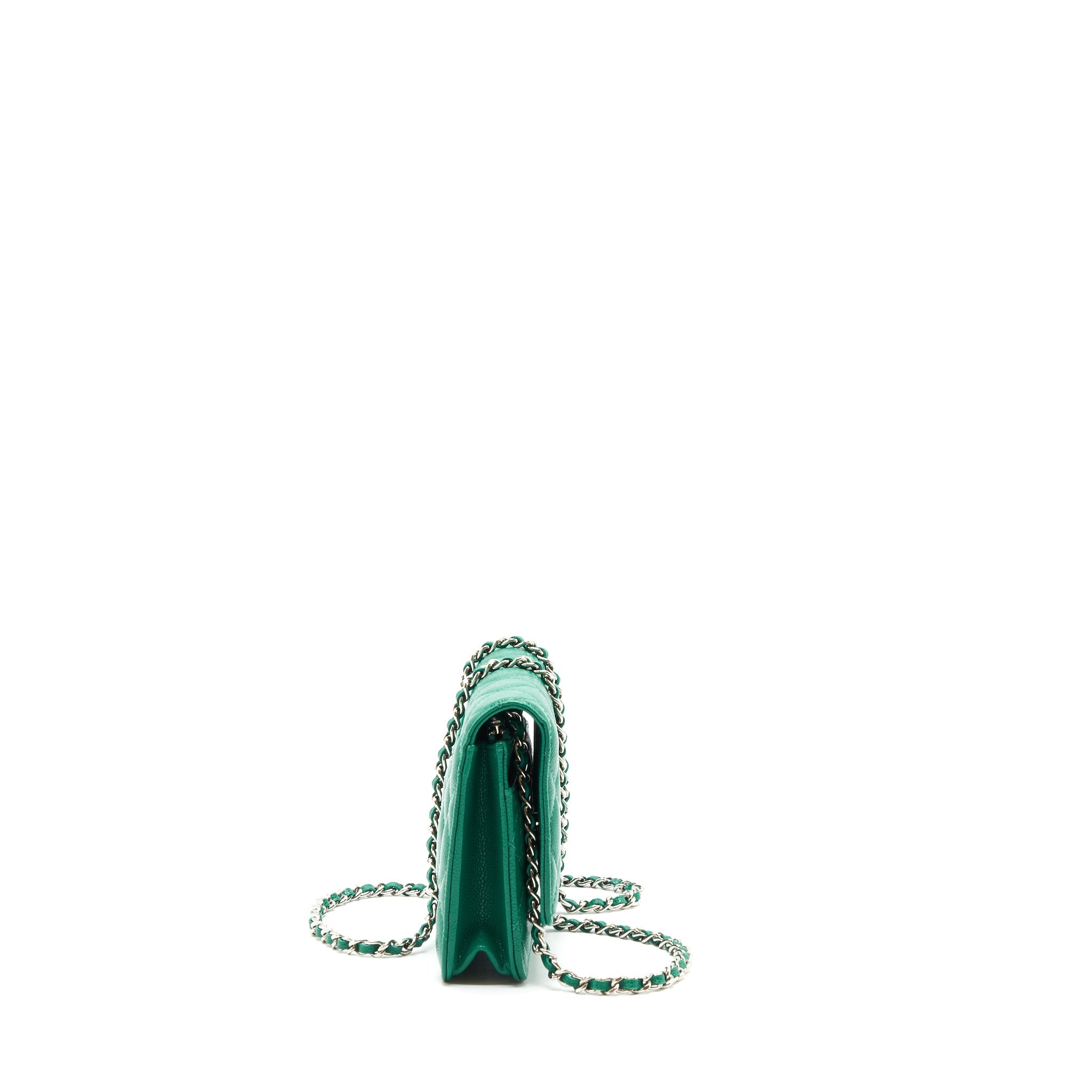 chanel-classic-wallet-on-chain-caviar-green-shw