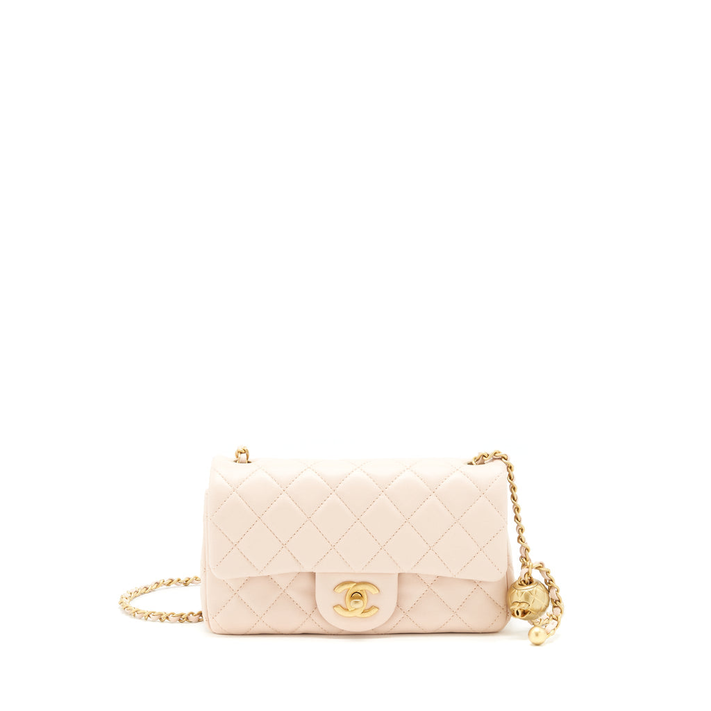 chanel-22c-pearl-crush-mini-rectangular-flap-bag-lambskin-light-berge-ghw-microchip