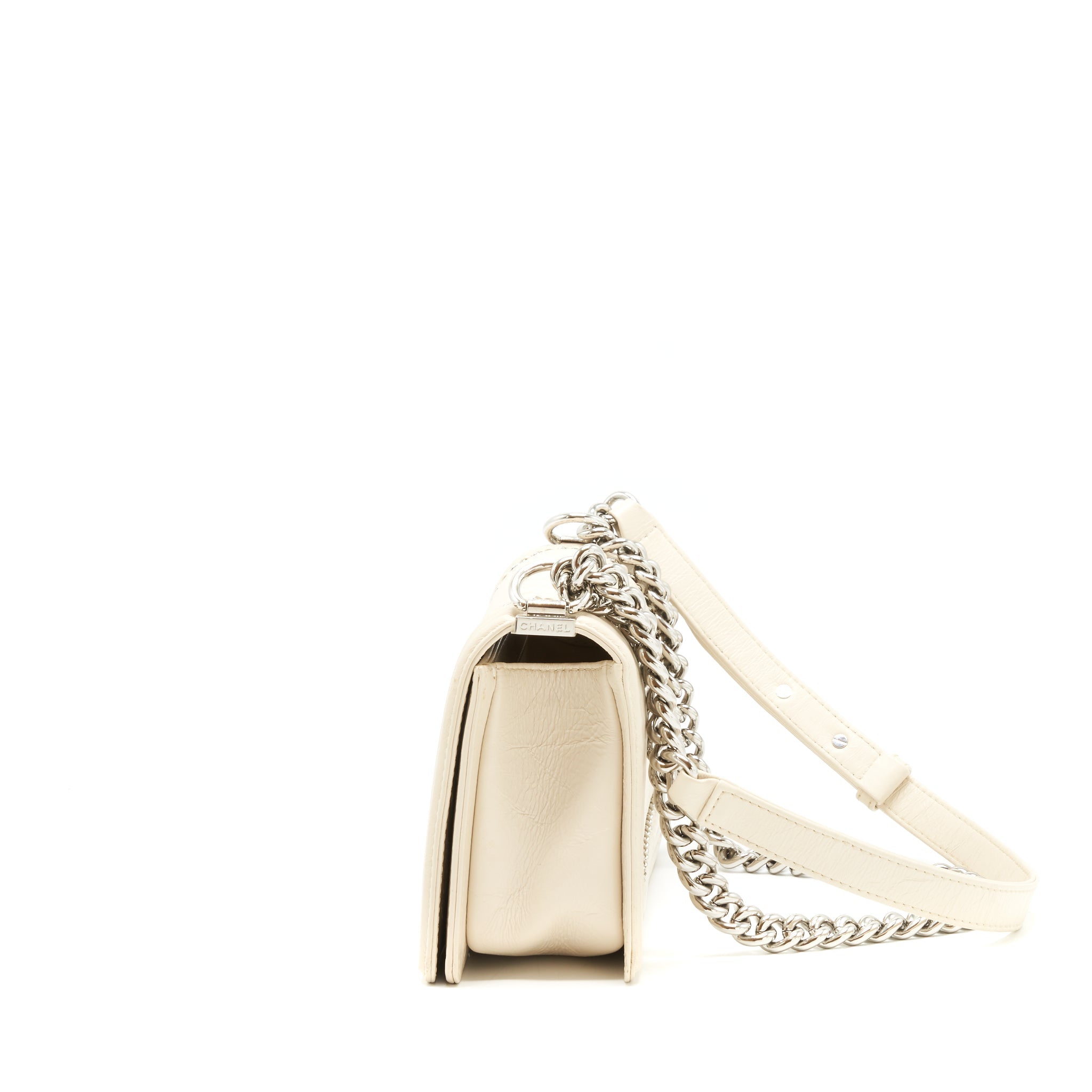 chanel-medium-boy-bag-chevron-limited-calfskin-ivory-shw